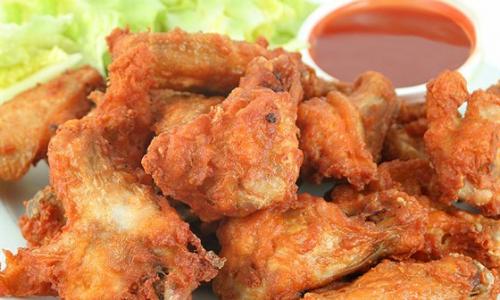 Хрустящие куриные крылышки